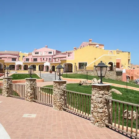 Front Apartment Punta de su Torrione